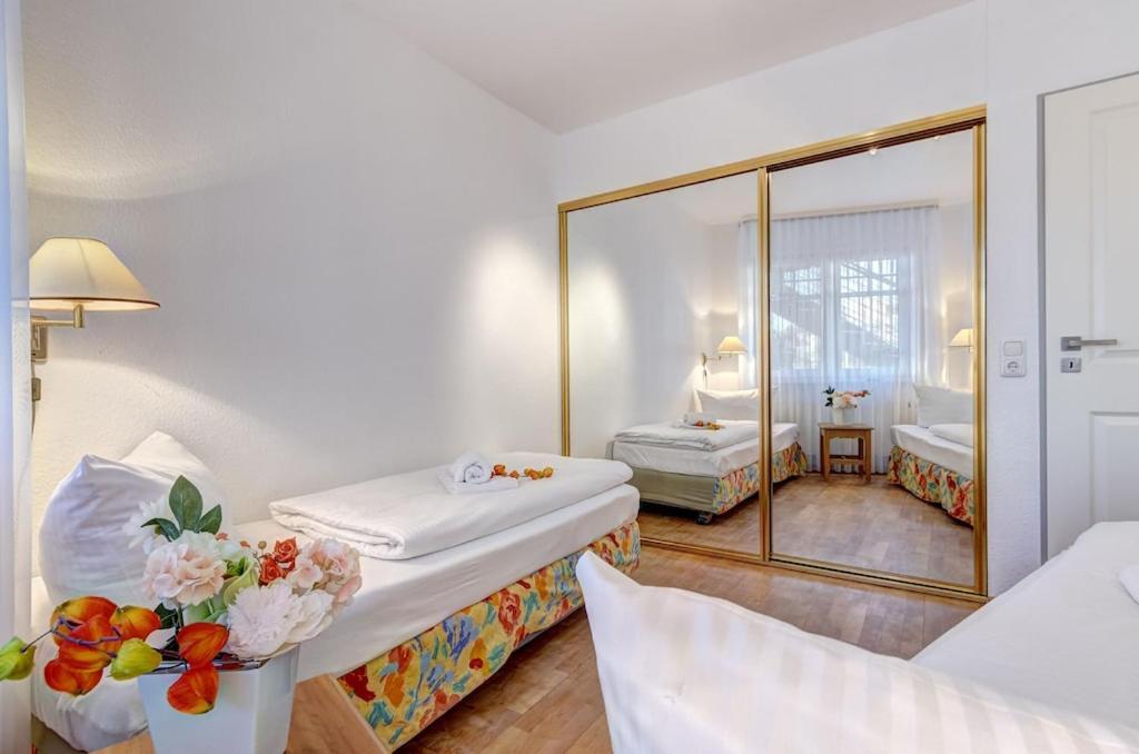 Grosse Schoene 3 Zimmer Ferienwohnung - 100 Qm - In Strandnaehe Fuer 6 Personen!! Heringsdorf  Eksteriør bilde